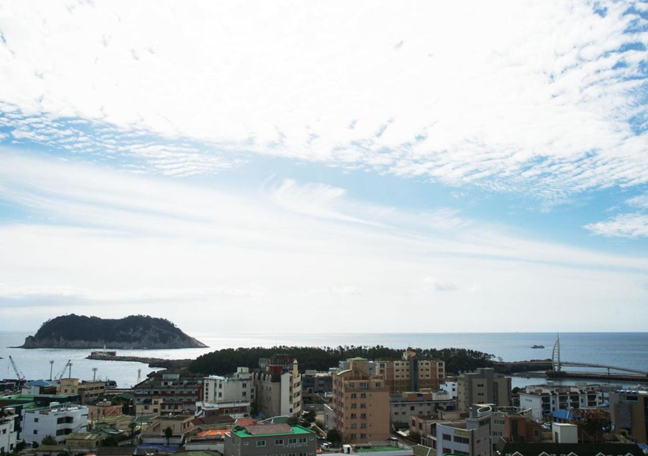 Iris Hotel Seogwipo Exterior photo